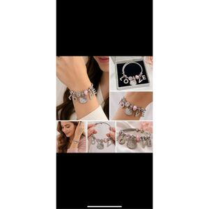 Hello Kitty Love Charm Bracelet Pink Crystal Bead Silver Tone Gift Boxed